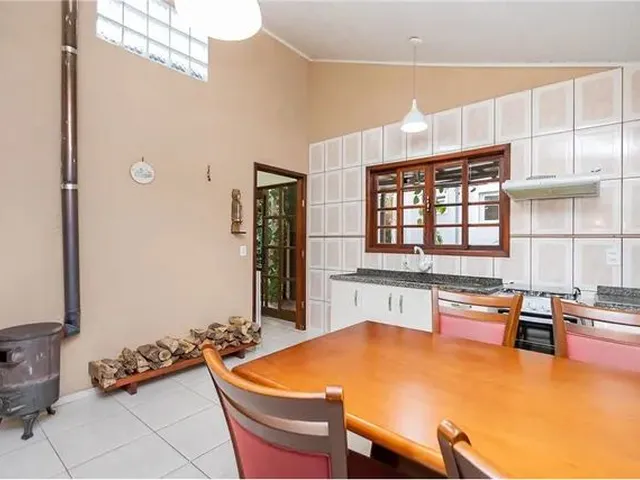 Imagem 3: Averbado! Sobrado e Casa Térrea em Terreno de 487 M² no Melhor do Barreirinha!!
