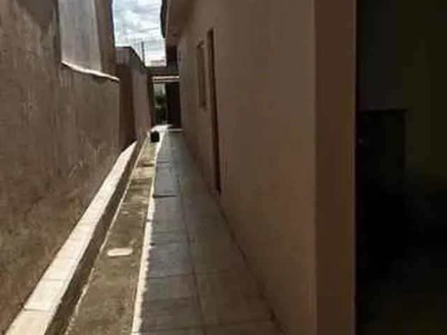 Imagem 2: Casa a Venda em Maria Ortiz com Base de Laje