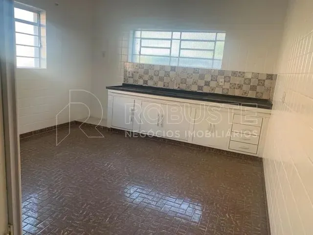 Imagem 3: Venda de Casas / Padrão na Cidade de Botucatu