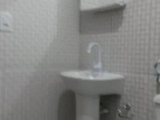 Imagem 4: Apartamento Alto Maron/Centro - 1/4, Cozinha, Sala, Banheiro e Área de Serviço