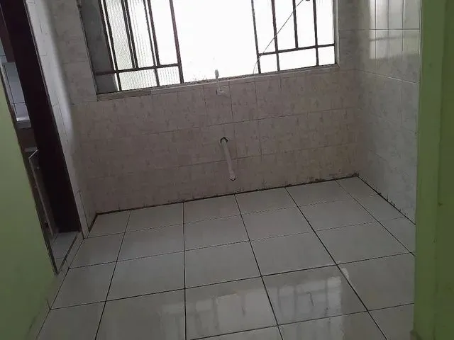 Imagem 6: Casa de Fundo pra Alugar em Pinhais