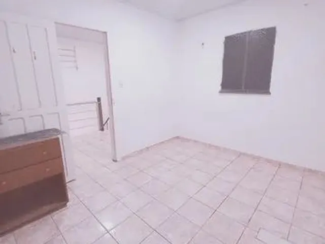 Imagem 14: Aluga-Se 2 Casas em Petrópolis