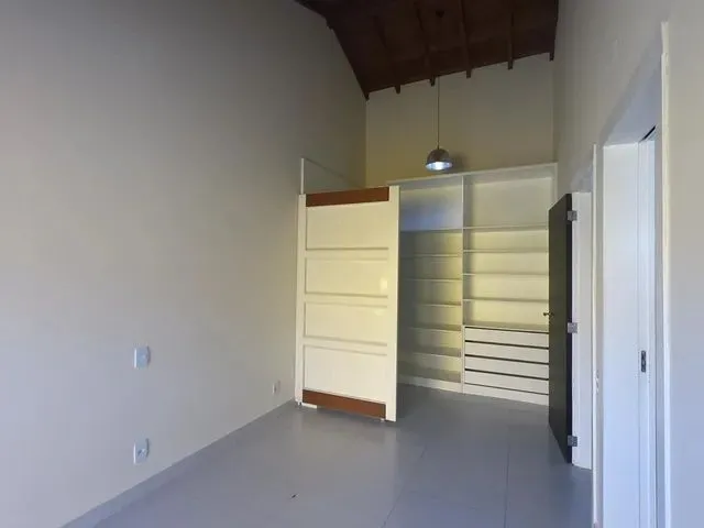 Imagem 9: Casa de 2 Quartos para Alugar no Bairro Campeche