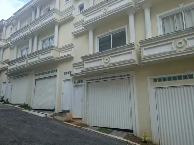 Imagem: Sobrado 3 Dorm, 3 Vagas, 155 M² Cond. Fechado