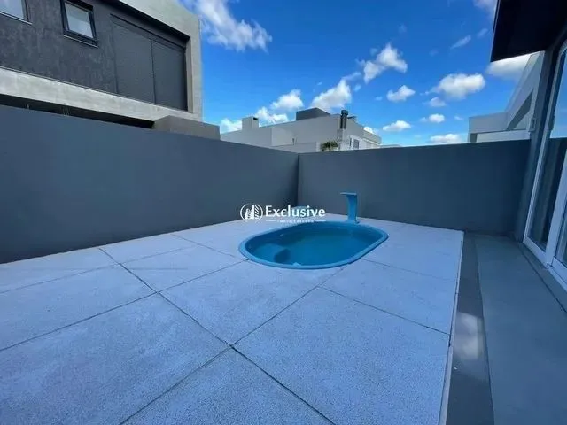 Imagem: Lindo Sobrado em Condomínio