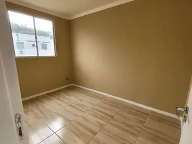 Imagem 2: Aluga-Se Apartamento no Roçado em São José
