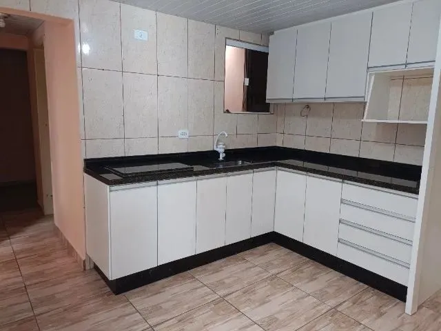 Imagem 15: Alugo Casa de Fundos Grande com 9 Peças
