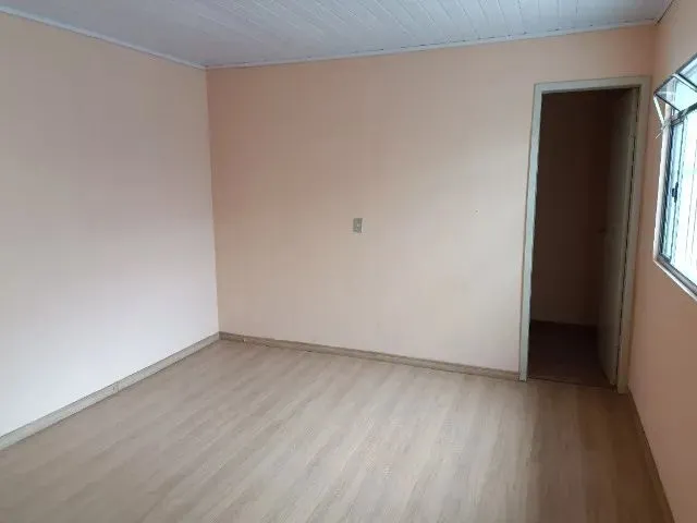 Imagem 5: Alugo Casa de Fundos Grande com 9 Peças