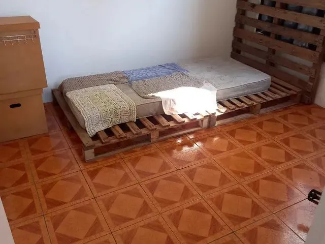 Imagem: Alugo Quarto