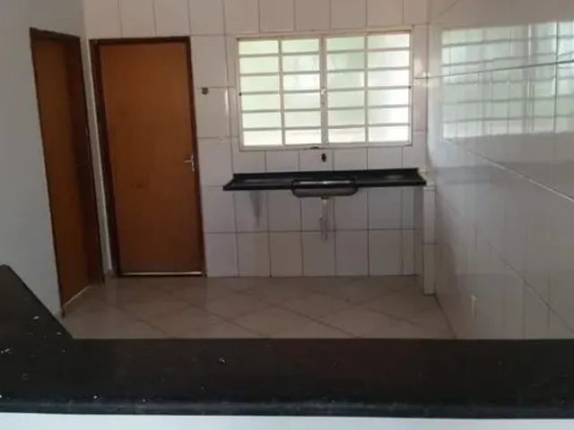 Imagem 9: Parte Cima Sobrado 3/4 Setor Norte Ferroviário 1.200 Perto Centro