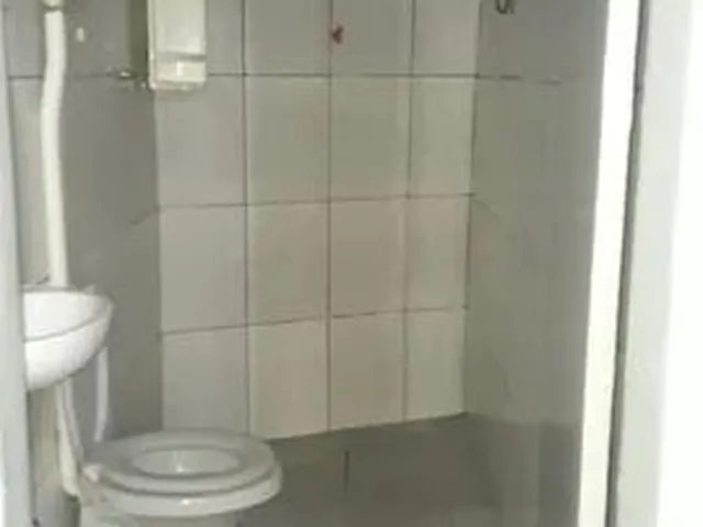 Imagem 3: Alugo Kit Net Leia o Anúncio