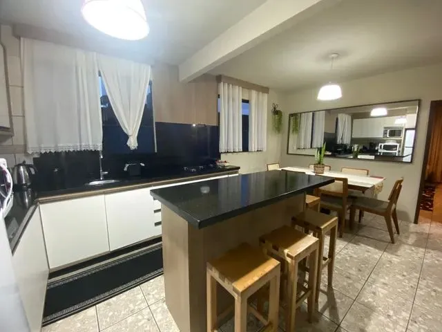 Imagem 4: Casa Aluguel Glória 4 Quartos