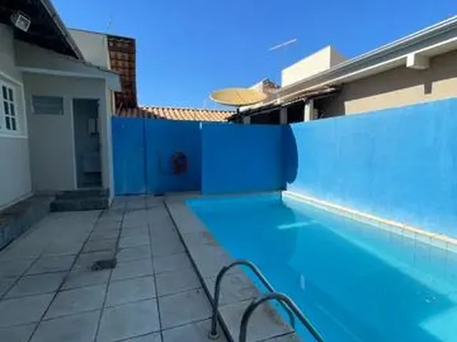 Imagem 8: Casa para Aluguel com 380 Metros Quadrados com 5 Quartos em Jardim Itália - Cuiabá - Mt