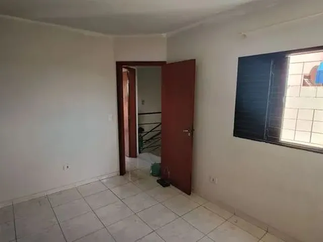 Imagem 4: Alugo Sobrado Casa com 3 dormitórios