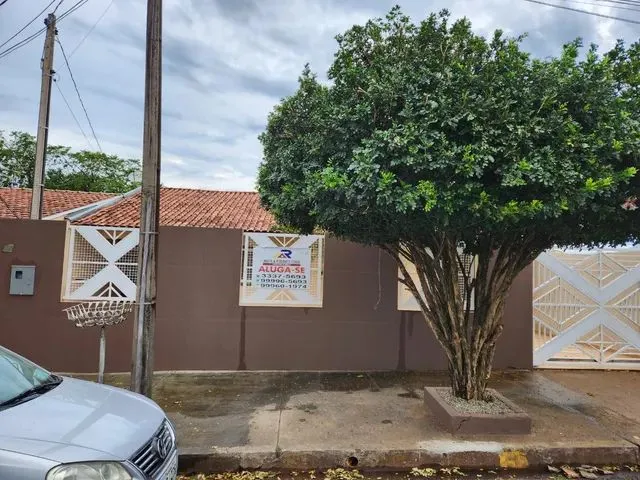 Imagem: Alugo Excelente Casa Sozinha Terreno de