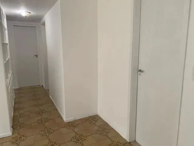 Imagem 10: Aluga-Se Apto em Ondina C/ 3 Quartos