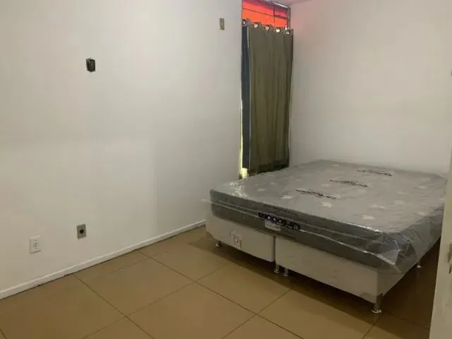 Imagem 5: Aluga-Se Apto em Ondina C/ 3 Quartos