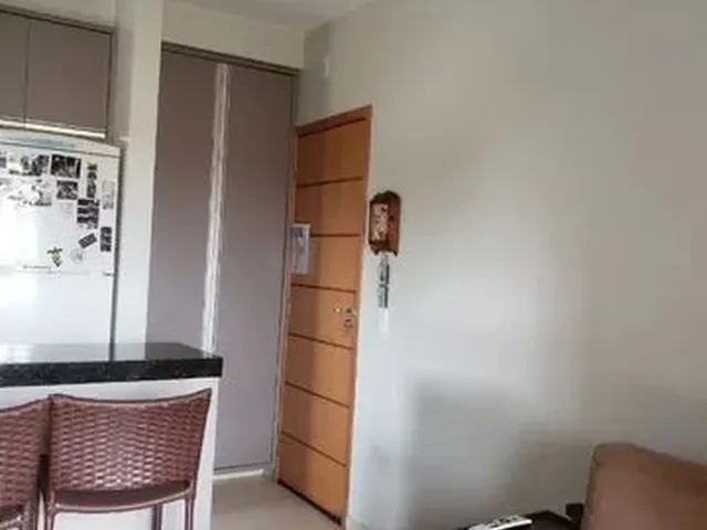Imagem: O apartamento possui 3 Dormitórios, 1 Suíte, 2 Banheiros,