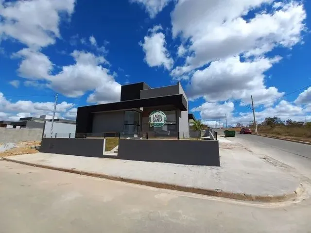 Imagem: Casa com 3 Dormitórios À Venda, 151 M²