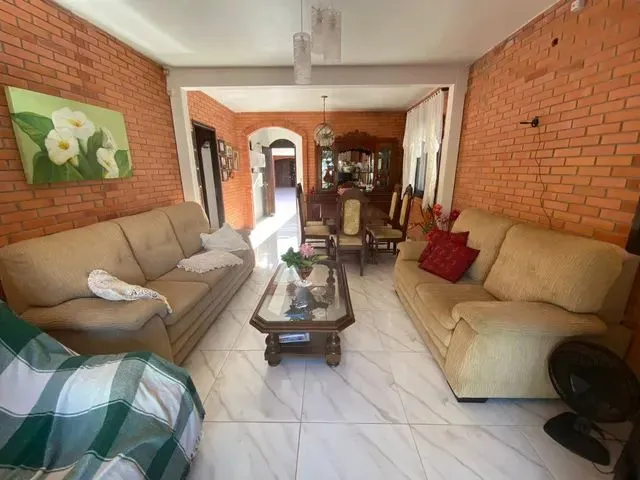Imagem 15: Elegance Imóveis: Belíssima Casa Térrea com 7 Dormitórios, Mobiliada, Em