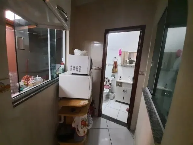 Imagem: Tr Casa para Venda com 3 Quartos em Dom