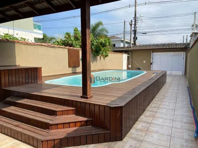Imagem: Casa Mobiliada À Venda em Bertioga com