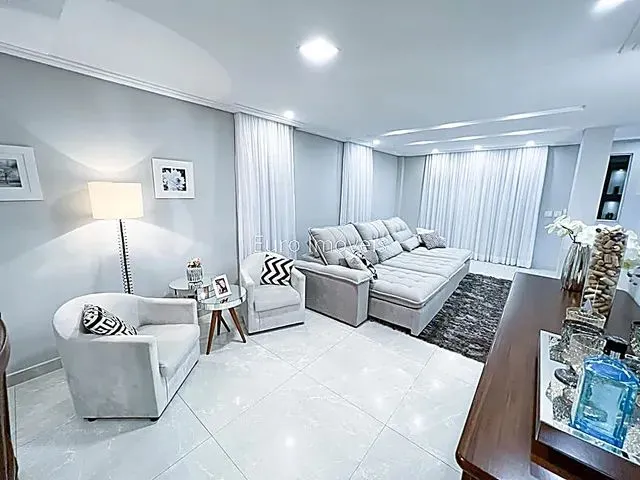 Imagem 8: Cód.: 10581 - Casa 3 Quartos - Grama