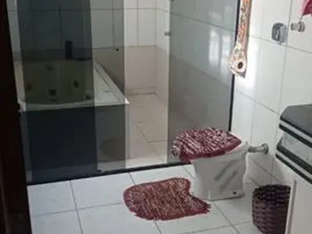 Imagem: Caldas Novas - Casa Loja em Lote 450Mts