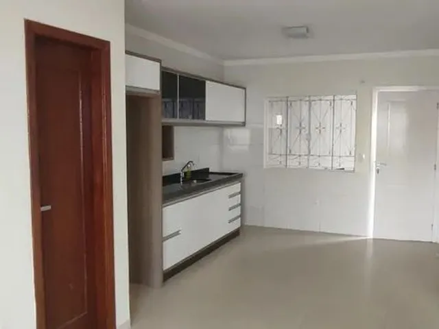 Imagem 3: Casa com Dois Quartos na Agronômica