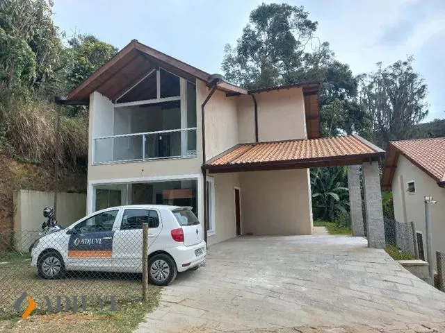 Imagem 2: Petrópolis - Casa Padrão - Carangola