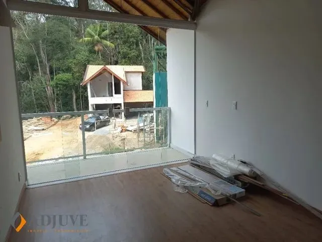 Imagem 11: Petrópolis - Casa Padrão - Carangola