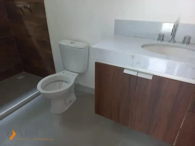 Imagem 4: Petrópolis - Casa Padrão - Carangola