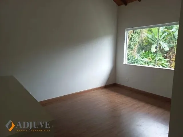 Imagem 5: Petrópolis - Casa Padrão - Carangola