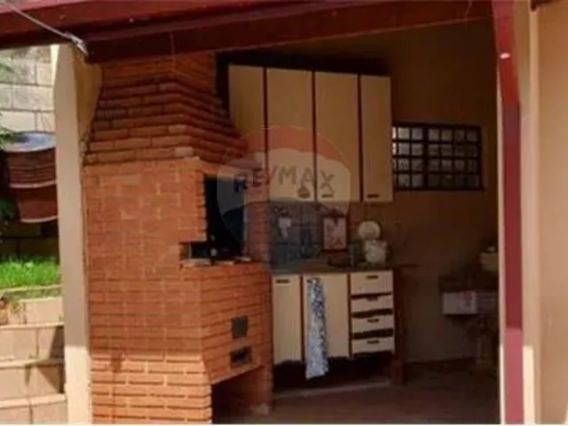 Imagem: Casa com 3 Quartos e 3 Banheiros Locação