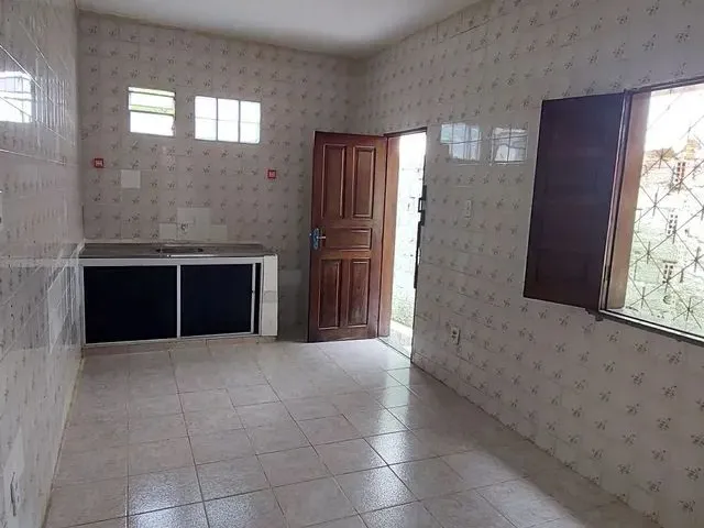 Imagem 2: Casa com 4 Quartos Adrianopolis