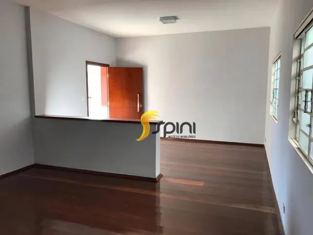 Imagem 6: Casa com Edícula, 3 Dormitórios e 1 Suite para Alugar, 200 M² - Tabajaras