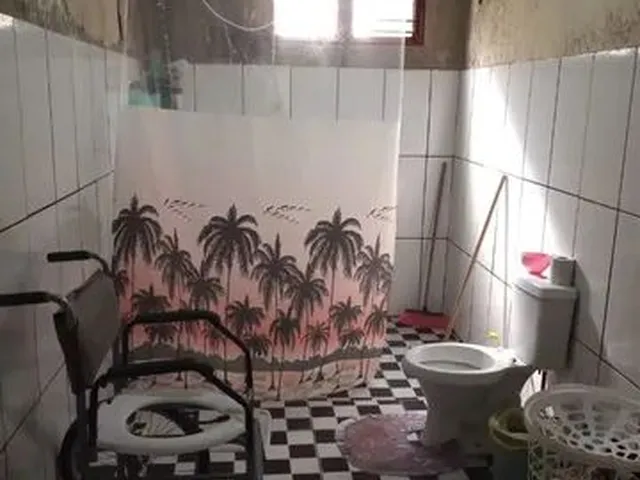 Imagem: Vende-Se Uma Casa Bairro Veneza Área Mais
