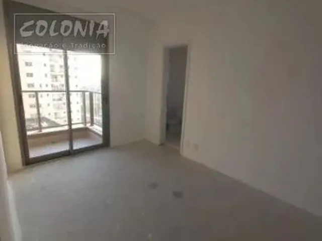 Imagem: O apartamento possui 4 Dormitórios, 1 Banheiro, 3 Vagas na