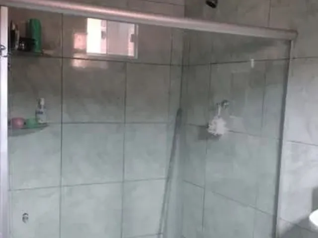 Imagem 2: Vende-Se. Varanda, 1 Banheiroe2 Dormitórios
