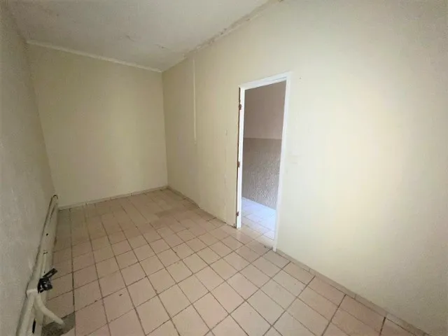 Imagem 2: Oportunidade! Alugo Imóvel Comercial em Bento Ferreira com 460M² - R$ 7.000,00