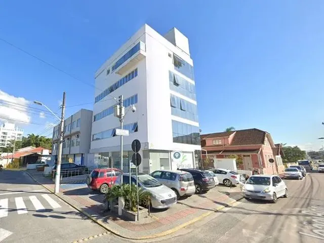 Imagem: Sala Comercial no Centro de Biguaçu