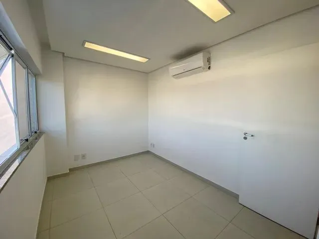 Imagem 8: Sala Comercial no Centro de Biguaçu