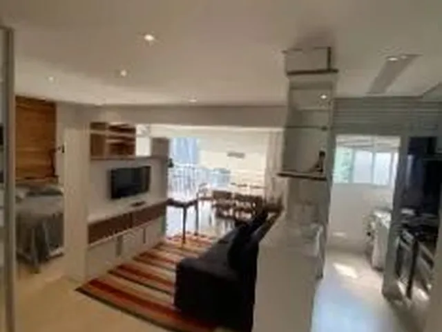Imagem: O apartamento possui 1 Dormitório, 1 Suíte, 2 Banheiros,