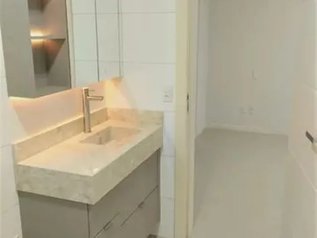 Imagem 2: Apartamento para Aluguel e Venda com 03 Suítes e 3 Vagas de Garagem - Centro Canoas/Rs