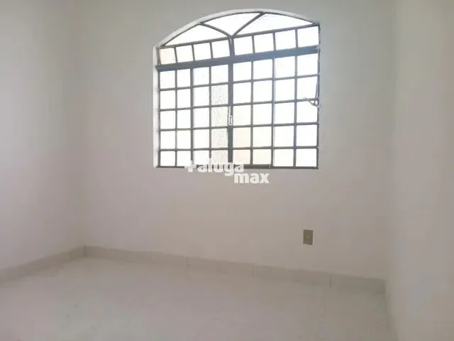 Imagem: Apartamento de 2 Quartos no Estoril