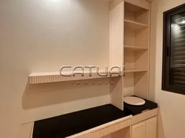 Imagem 2: Apartamento com 3 Quartos no Coral Gables Edificio - Bairro Centro em Londrina