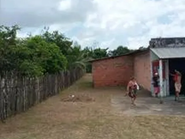 Imagem 3: Vendo Um Terreno Beiramar e Outro com Ponto Comercial