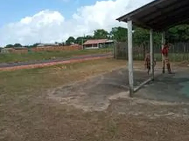 Imagem 8: Vendo Um Terreno Beiramar e Outro com Ponto Comercial