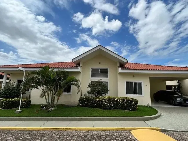 Imagem: Linda Casa de Alto Padrão no Condomínio