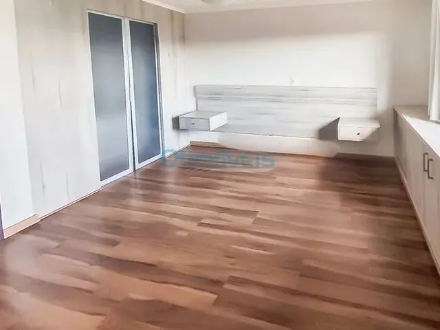 Imagem 11: Curitiba - Casa Padrão - Água Verde